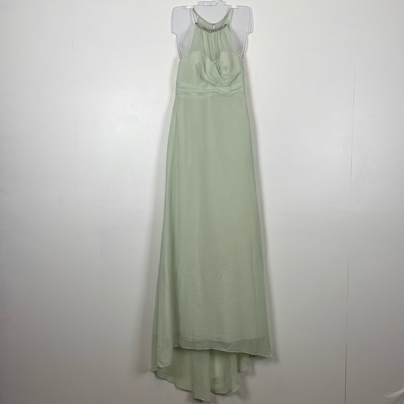 Alfred Angelo sleeveless halter open back jeweled neckline zip closure gown 8 - Picture 1 of 12